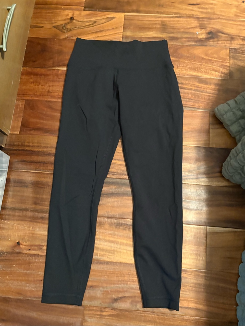 Lululemon Align High Rise Leggings Black Size 8 Buttery Soft Yoga  (1245)
